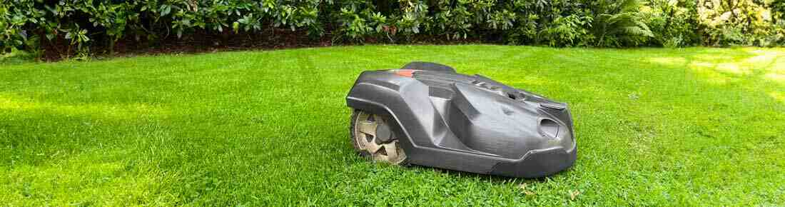 I migliori robot tagliaerba per giardini fino a 500 mq in offerta su AgriEuro
