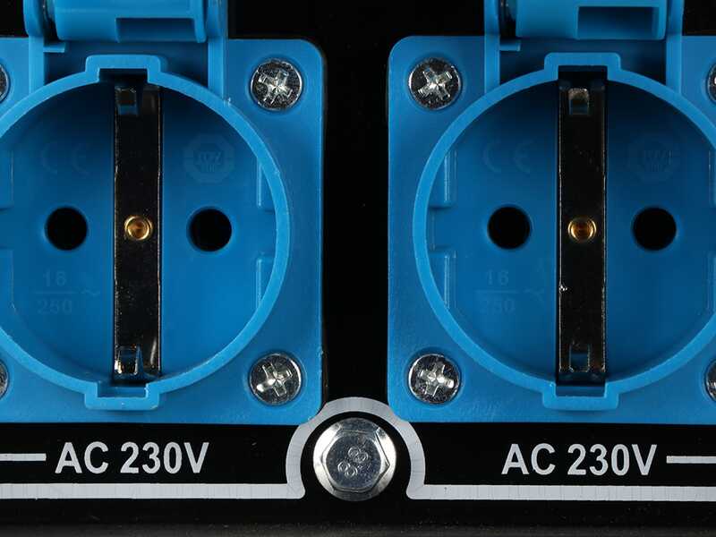 GeoTech Pro iGGP5000 - Generatore di corrente carrellato a inverter 4 kW - Continua 3.5 kw Monofase
