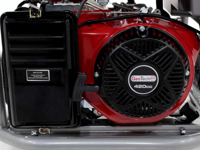 GeoTech Pro GGP 8000-3 - Generatore di corrente carrellato con AVR 6.6 kW - Continua 6 kw Trifase