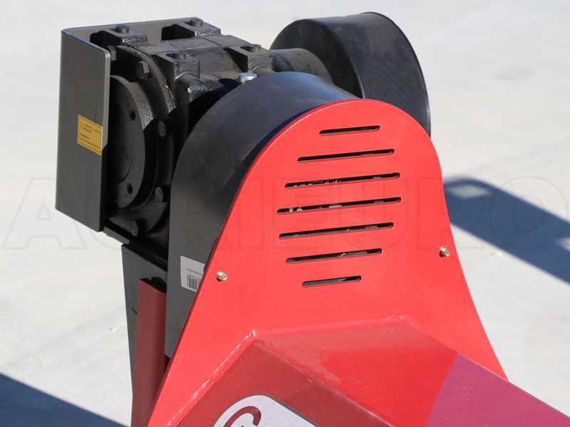 GeoTech Pro AMF-E 165 - Trincia argini laterale per trattore - Serie leggera