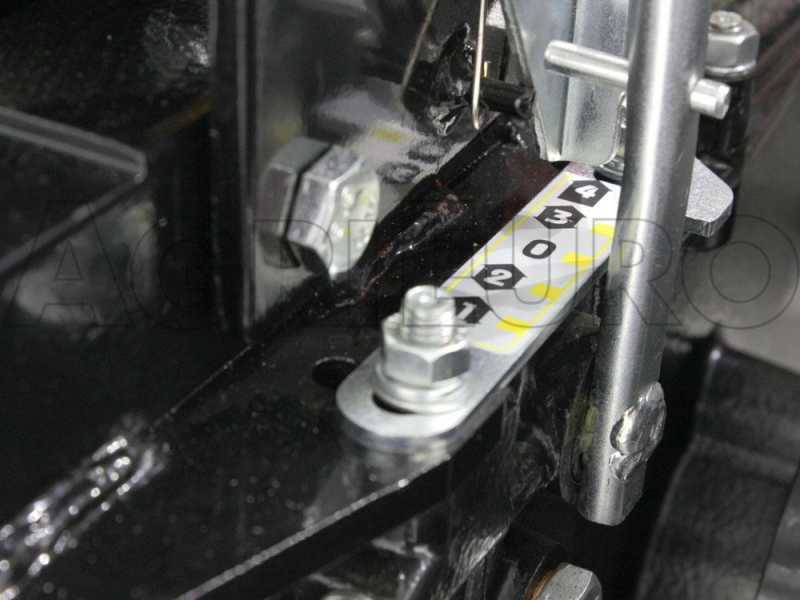 Ginko R710 EKO - Motocoltivatore diesel - Kohler KD15-440 - Avviamento elettrico