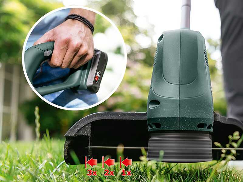 Bosch EasyGrassCut 18-260 - Tagliabordi a batteria - 2x 18V 2Ah