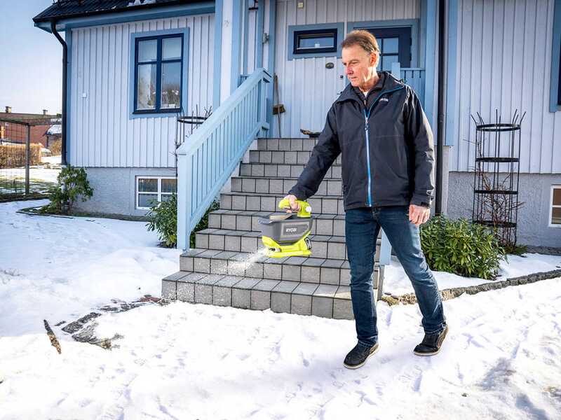 Ryobi OSS1800 - Spargitore a batteria - 18V - SENZA BATTERIA E CARICABATTERIE