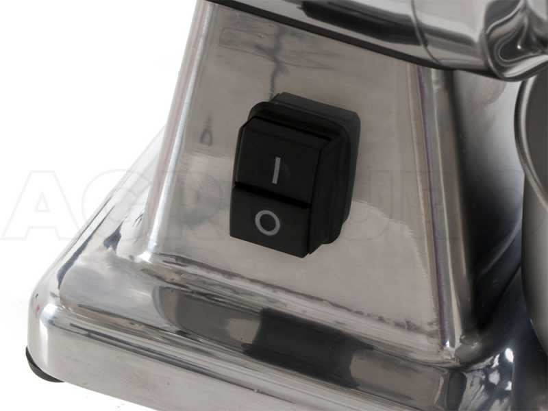 Fama TG8 - Tritacarne elettrico - Grattugia integrata - Gruppo macinazione in acciaio Inox