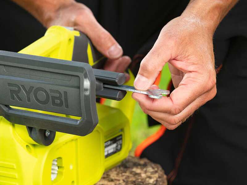Ryobi RY18CS20A-125 - Elettrosega a batteria 18V 2.5Ah - Lama da 20cm