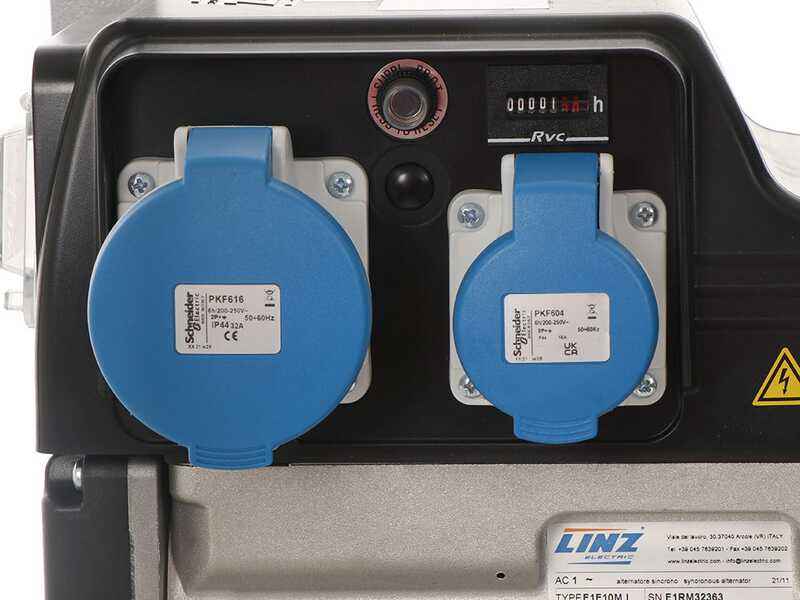 MOSA GE 7000 HBM - Generatore di corrente a benzina con scheda AVR 6 kW - Continua 5 kW Monofase - Motore Honda GX390