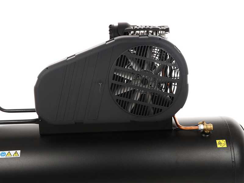 Nuair B3800B/4CT/200 Tech-Pro - Compressore aria elettrico trifase a cinghia - Motore 4 HP - 200 lt