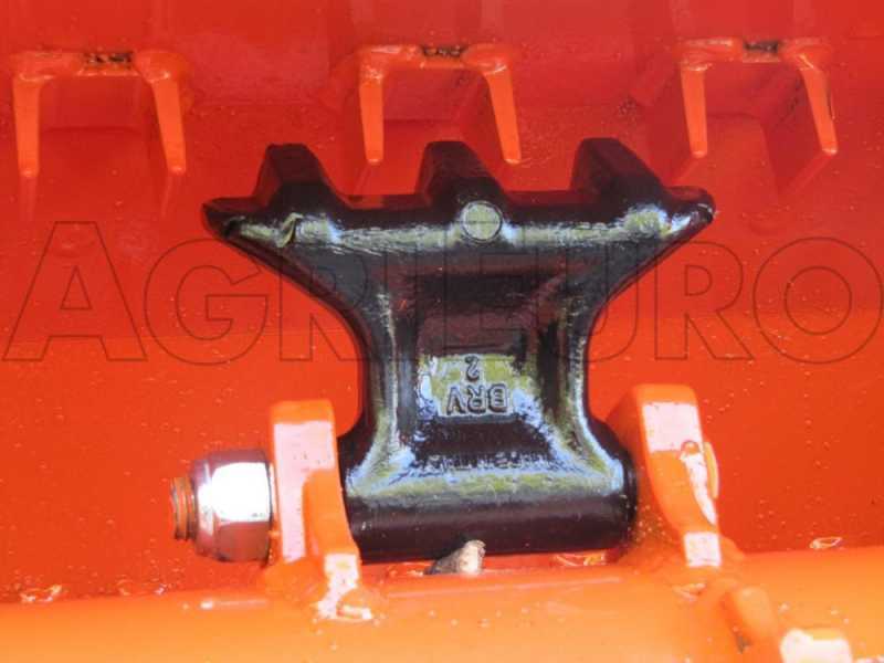Trinciaerba per trattore PF 160 - Serie pesante
