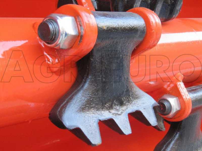 Trinciaerba per trattore MS 130 - Serie media - Spostamento idraulico