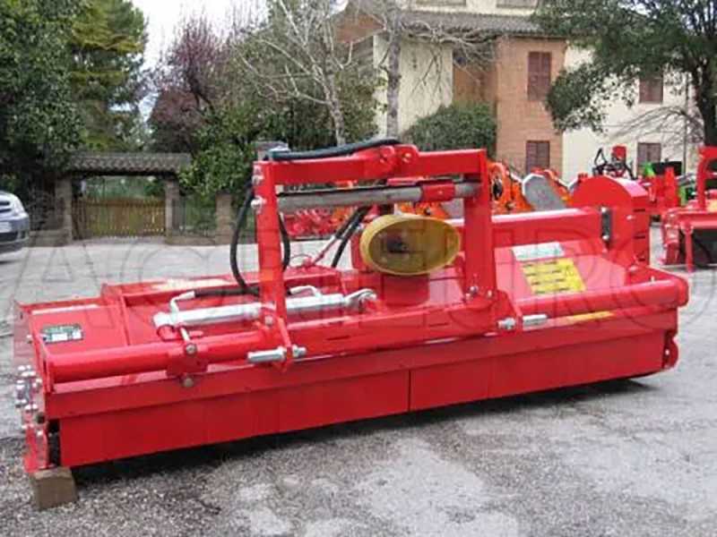 Trinciaerba per trattore FL 190 - Serie media - Spostamento idraulico