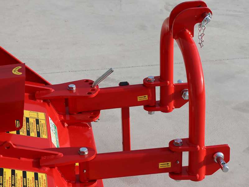 Trinciaerba per trattore Fu Top 112 M - Serie leggera - Spostamento manuale - Presa di forza antioraria (Rotazione a sinistra)