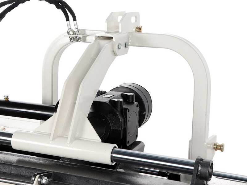 BlackStone RPDH 220 - Trinciaerba per trattore - Serie pesante - Spostamento idraulico