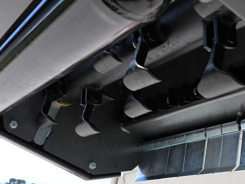 BlackStone BL 80 - Trinciaerba per trattore - Serie leggera
