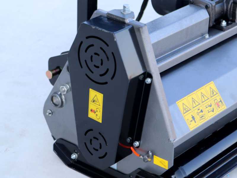 BlackStone BL 160 Hydro - Trinciaerba per trattore - Serie leggera - Spostamento idraulico