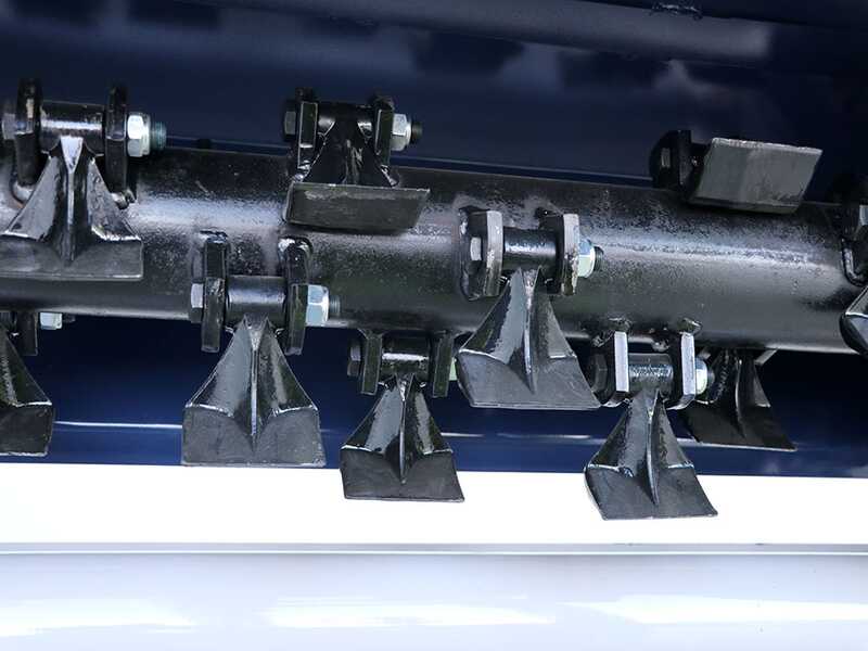 BullMach MAIA 155 SH - Trinciaerba per trattore con disco interfilare - Serie media - Spostamento idraulico