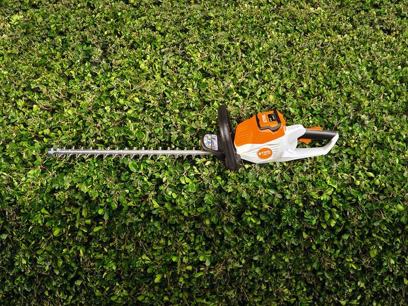 STIHL HSA 50 - Tagliasiepi a batteria 36V - SENZA BATTERIA E CARICABATTERIA