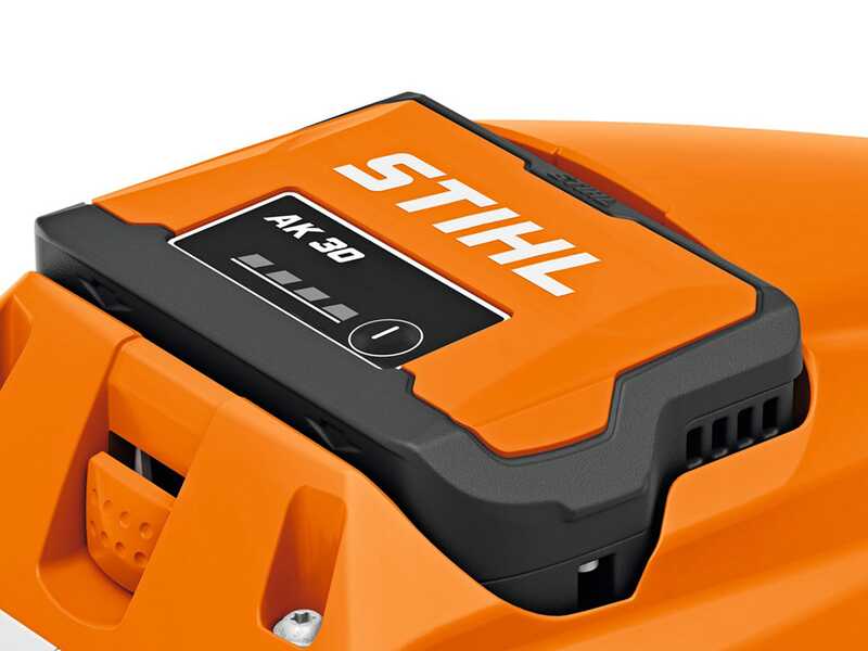 STIHL FSA 80 R - Decespugliatore con batteria AK 30 S - 36V 5Ah