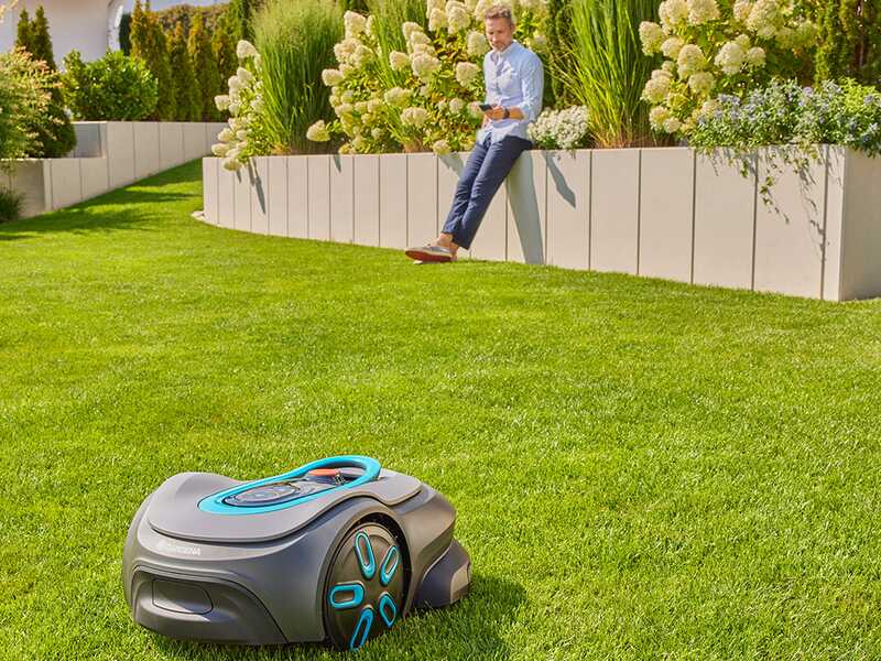 Gardena Smart SILENO Max 800 - Robot rasaerba - Larghezza di taglio 22 cm
