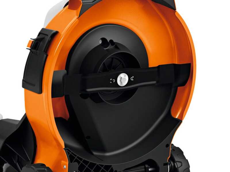 STIHL RMA 443 V - Tagliaerba semovente con batteria AK 20 - 36V 4Ah - Taglio 41 cm