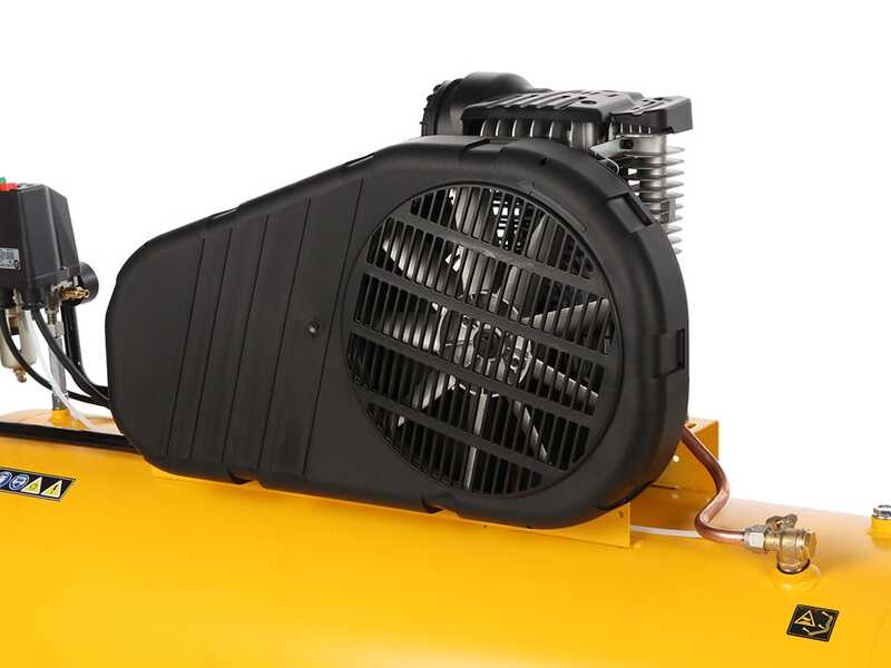 DeWalt DXCMB4T270HE - Compressore aria elettrico trifase a cinghia - Motore 4 HP &ndash; 270 lt