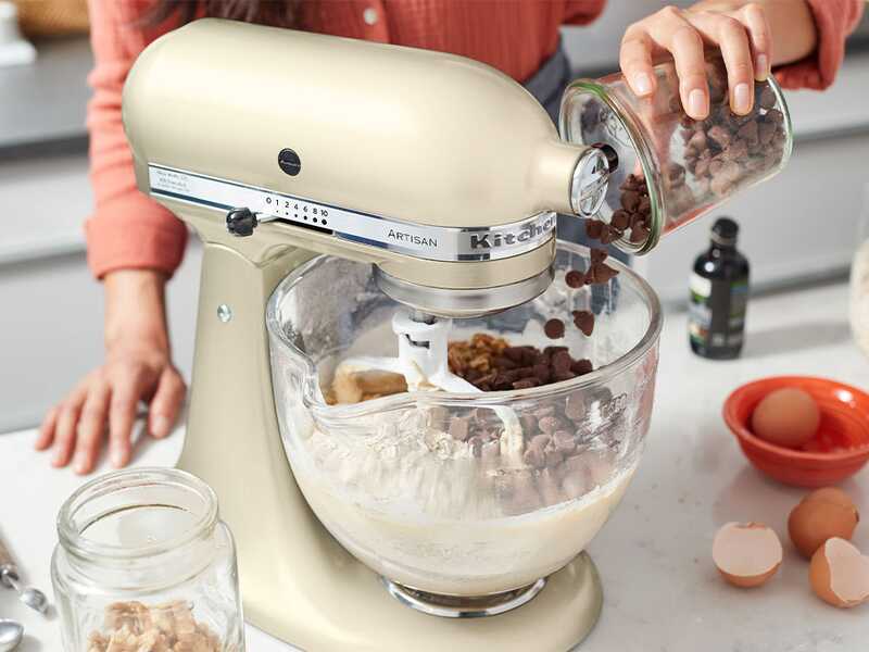 KitchenAid Artisan 5KSM125-EAC Crema - Planetaria con testa reclinabile