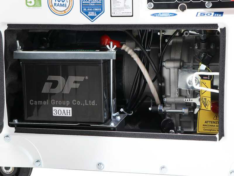 OUTLET - DIFETTI ESTETICI - Hyundai HP7500LN-3 - Generatore di corrente 5,5 kW FullPower diesel silenziato - Continua 5 kw - Avv. elettrico