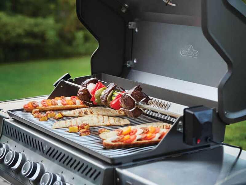Napoleon Rogue SE 525 RSIB - Barbecue a gas - Con fornello laterale a infrarossi
