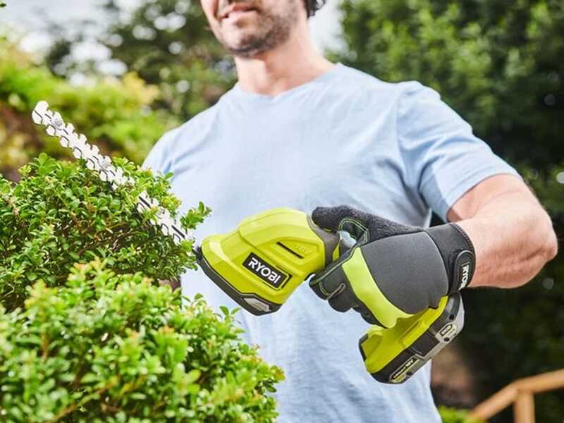 Ryobi RY18GSA-0 - Forbice tagliaerba a batteria - 18V 4Ah