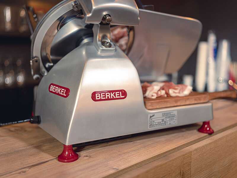 OUTLET - DA ESPOSIZIONE - Berkel Pro Line XS30 Silver - Affettatrice con lama in acciaio cromato da 300 mm