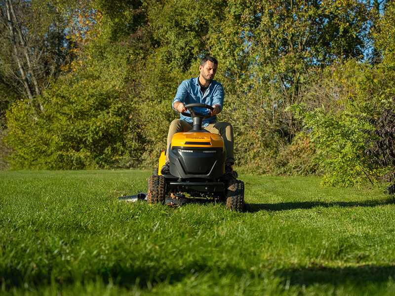 Stiga Tornado 5108e - Kit Trattorino tagliaerba con 2 moduli batteria ePower Pro da 56V/40Ah - Scarico laterale e mulching