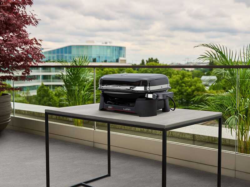 Weber Lumin Black 1502045 - Barbecue elettrico portatile - Griglia 49x33 cm