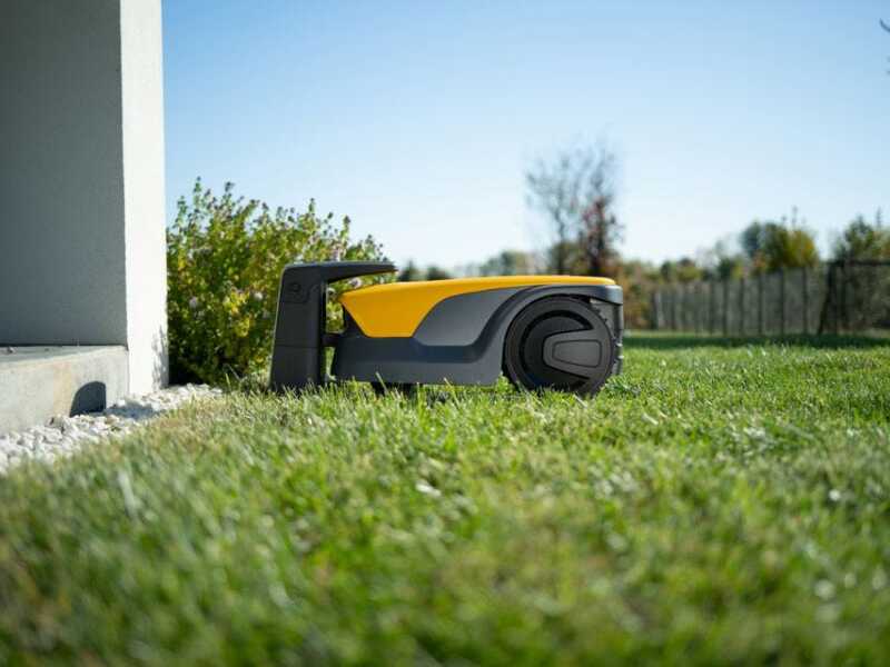 Stiga Vista A 10v - Robot rasaerba - Senza impianto - con batteria E-Power da 2,5 Ah