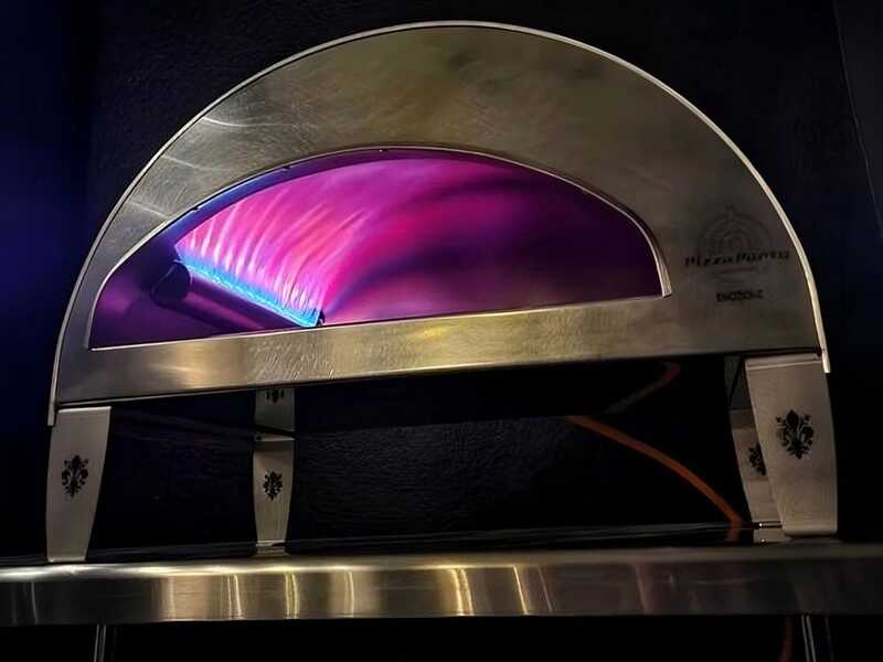 Pizza Party Emozione - Forno a gas per pizza da esterno - Camera di cottura 40x70 cm - Piano cottura in refrattario