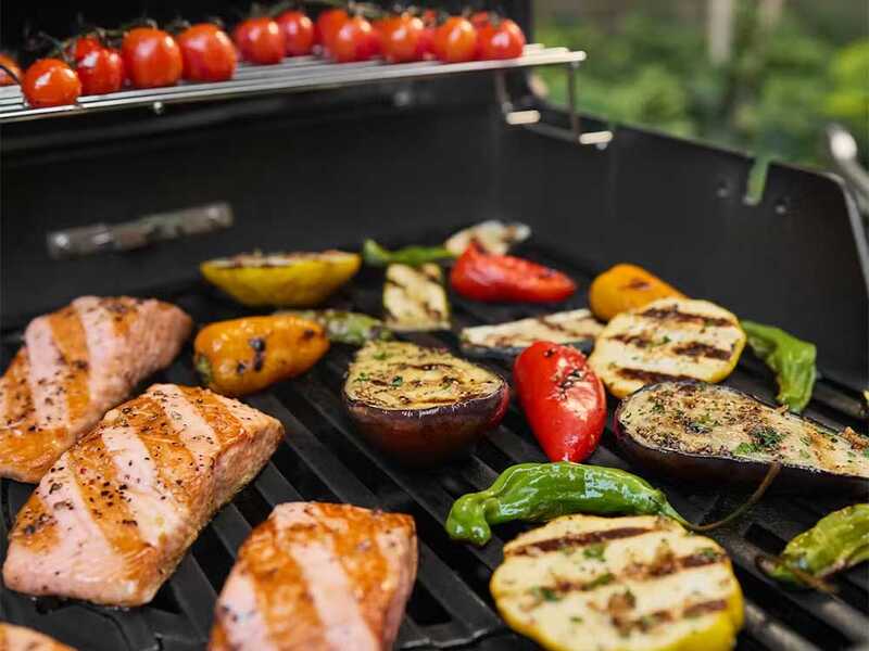 Weber Spirit EX-425 - Barbecue a gas - Ripiano lateriale pieghevole