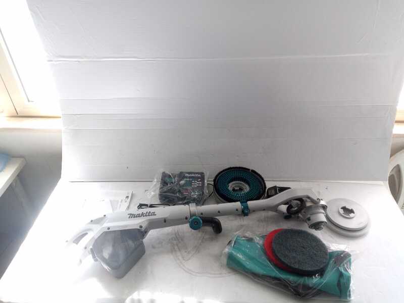 OUTLET - DA ESPOSIZIONE - MAKITA PS001GM101 - Spazzola pulisci pavimenti - 40V 4Ah