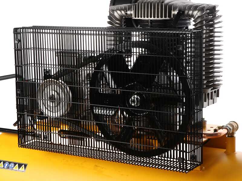 OUTLET - PICCOLI DIFETTI ESTETICI - DeWalt DXCMB75T270HCE - Compressore aria elettrico trifase a cinghia - Motore 7,5 HP &ndash; 270 lt
