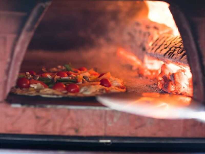 Pizza Party Bollore - Forno ibrido 2 in 1 Gas/Legna per pizza - Camera di cottura 60x60 cm - Piano cottura in mattoni refrattari