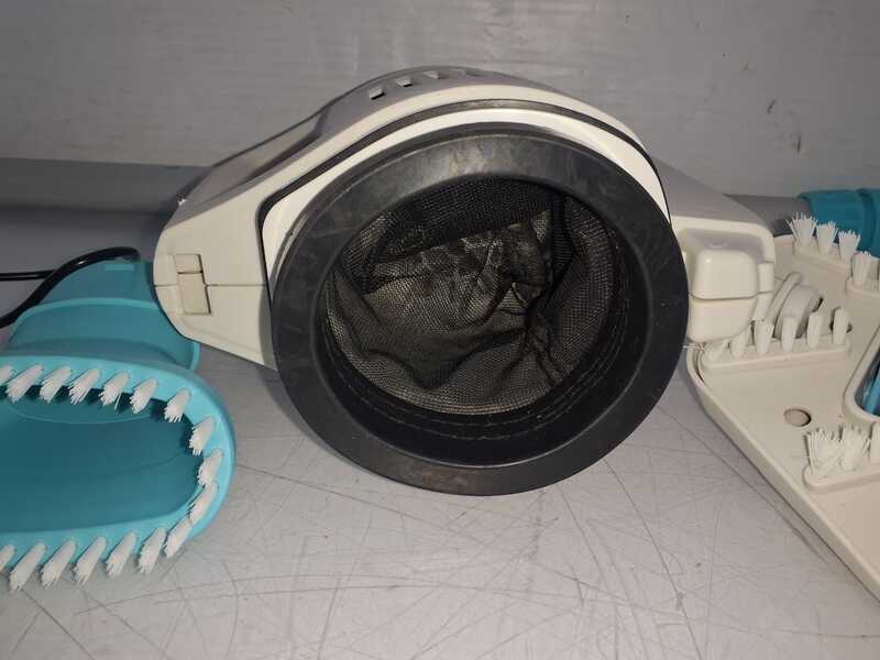 OUTLET - UTILIZZATO PER PROVA - Aspirapolvere Vacuum Ricaricabile per Piscine e PureSpa - Intex