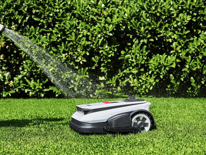 OUTLET - PICCOLI DIFETTI ESTETICI - Ecovacs Goat A1600 LiDAR PRO - Robot tagliaerba - Senza impianto