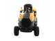 Stiga Estate 584e - Trattorino tagliaerba a batteria - Cesto di raccolta - Potenza 48V/40Ah