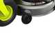 Ryobi ZTRX107 - Trattorino tagliaerba a batteria a raggio zero - 72V/20Ah - taglio da 107cm - 2in1