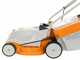 STIHL RMA 235 - Tagliaerba con 2 batterie AK 20 - 36V 4Ah - Taglio 33 cm