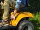 Stiga Tornado 5108e - Kit Trattorino tagliaerba con 2 moduli batteria ePower Pro da 56V/40Ah - Scarico laterale e mulching