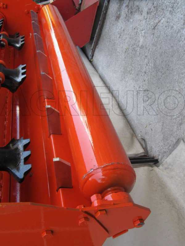 Trinciaerba per trattore MS 130 - Serie media - Spostamento idraulico