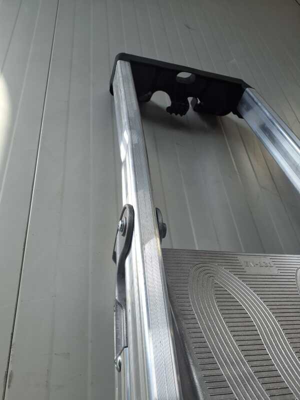 OUTLET - DIFETTI ESTETICI - Facal Quadra 50/8 Tecnoscala, 8 gradini, 2.62 mt - Scalandrino in alluminio con cavalletto